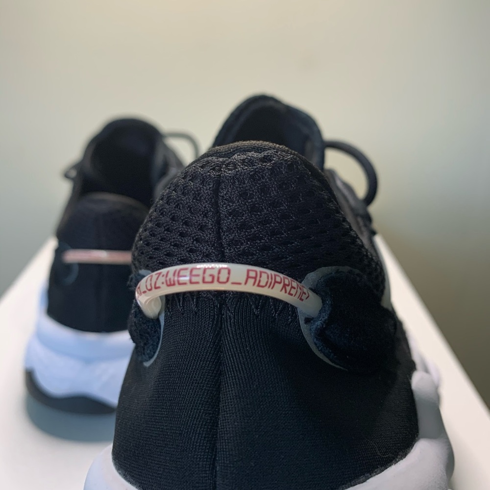 Adidas ozweego - Picture 3 of 13